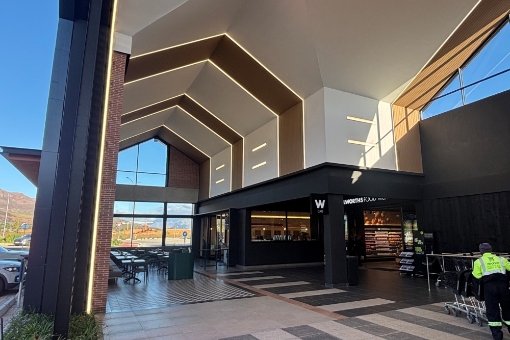PARELBERG MALL